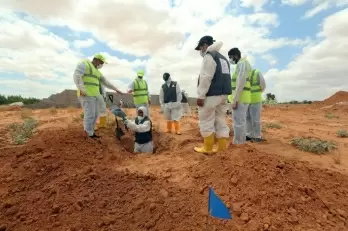 6 bodies recovered from mass graves in Libya